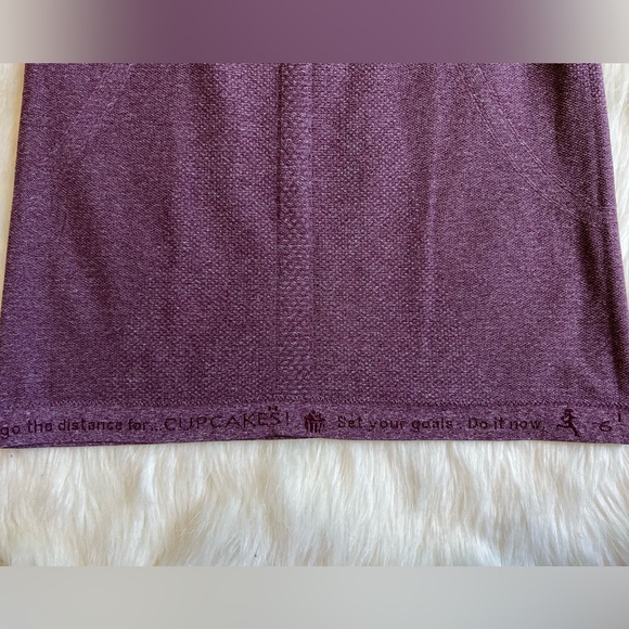 Lululemon 🍋Light Purple Half Zip Pullover size 6 - Picture 9 of 12